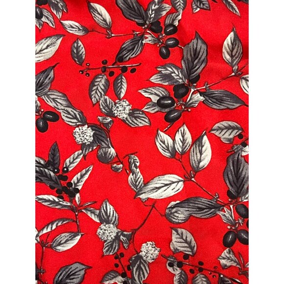 Echo red floral long silk scarf - Picture 5 of 5
